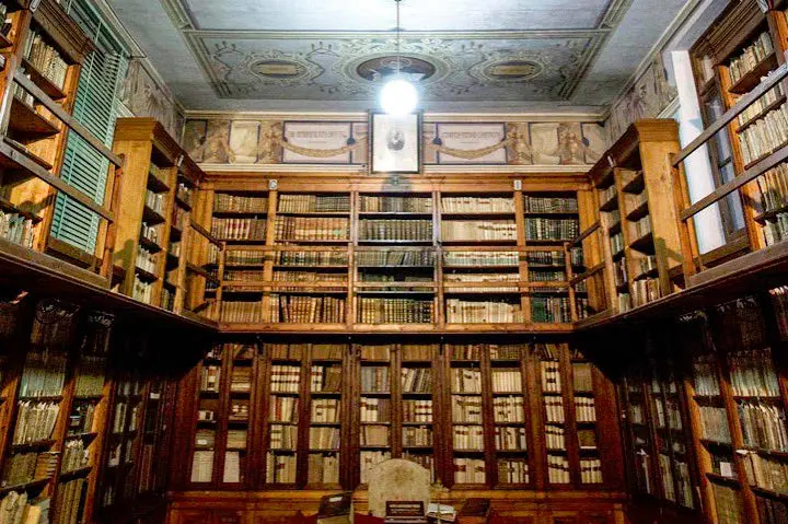 Biblioteca del Seminario Vescovile - Pontremoli
